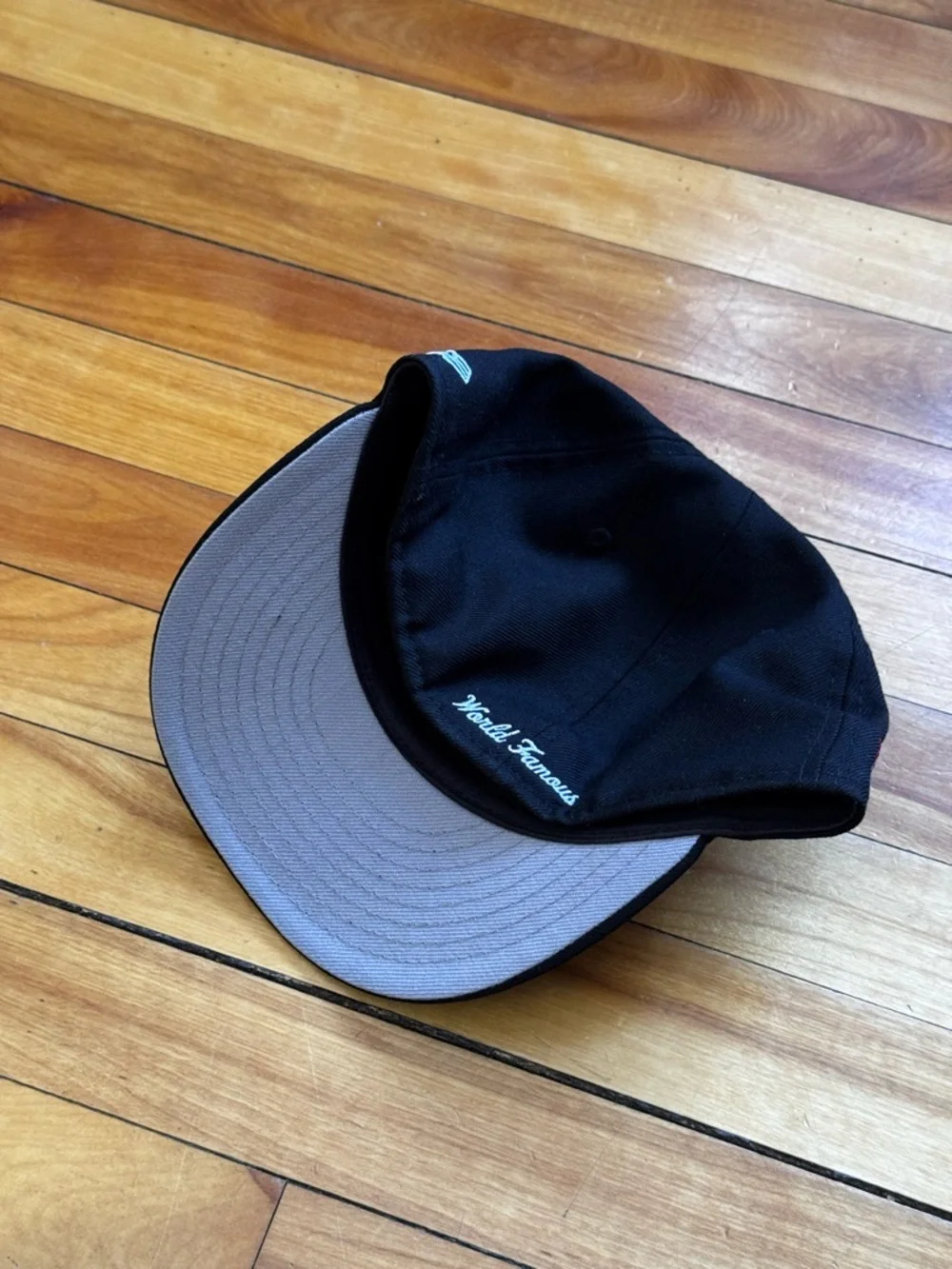 7 1/4 - FW20 Supreme Box Logo ‘94 World Series Fitted - Picture 3 of 10